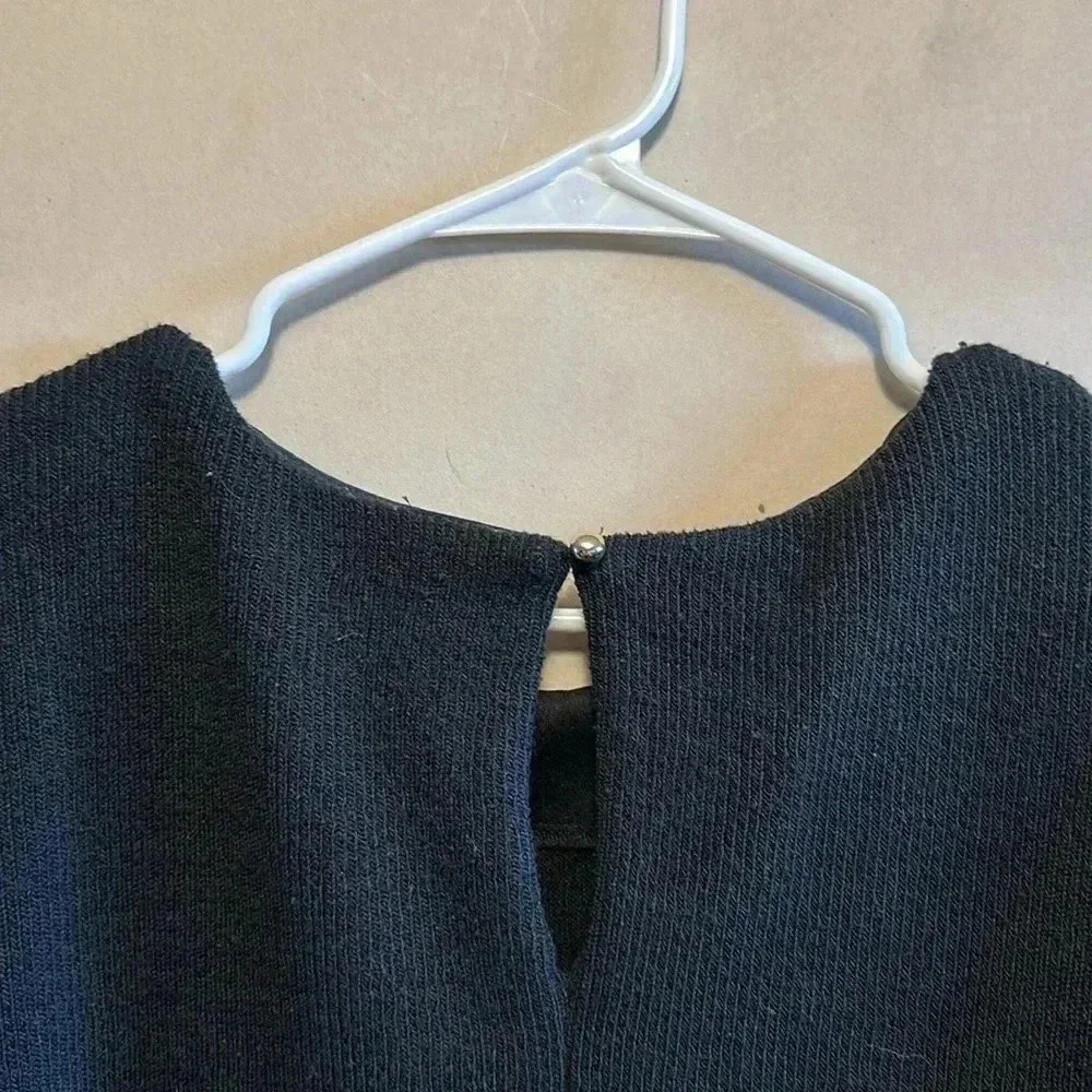Dress - Picture 6 of 7